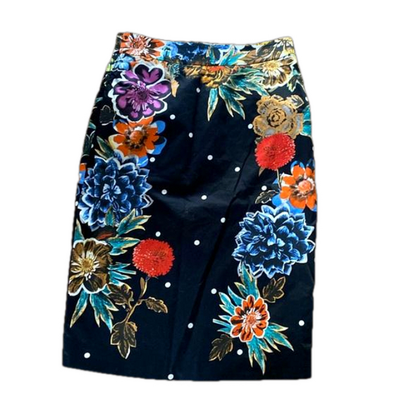 Baraschi skirt - Picture 1 of 6